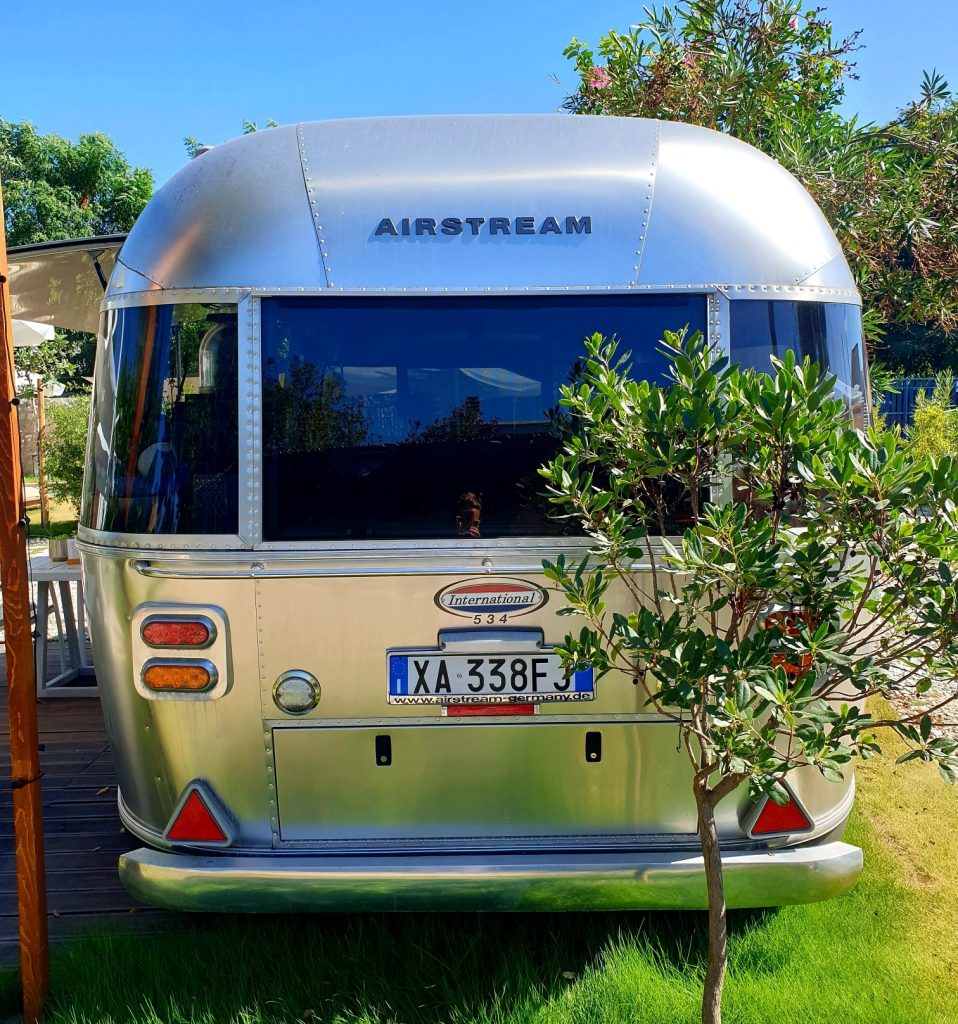 Procida - Caravan Airstream