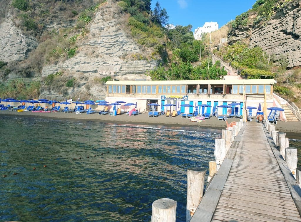 Procida - Spiaggia della Chiaia