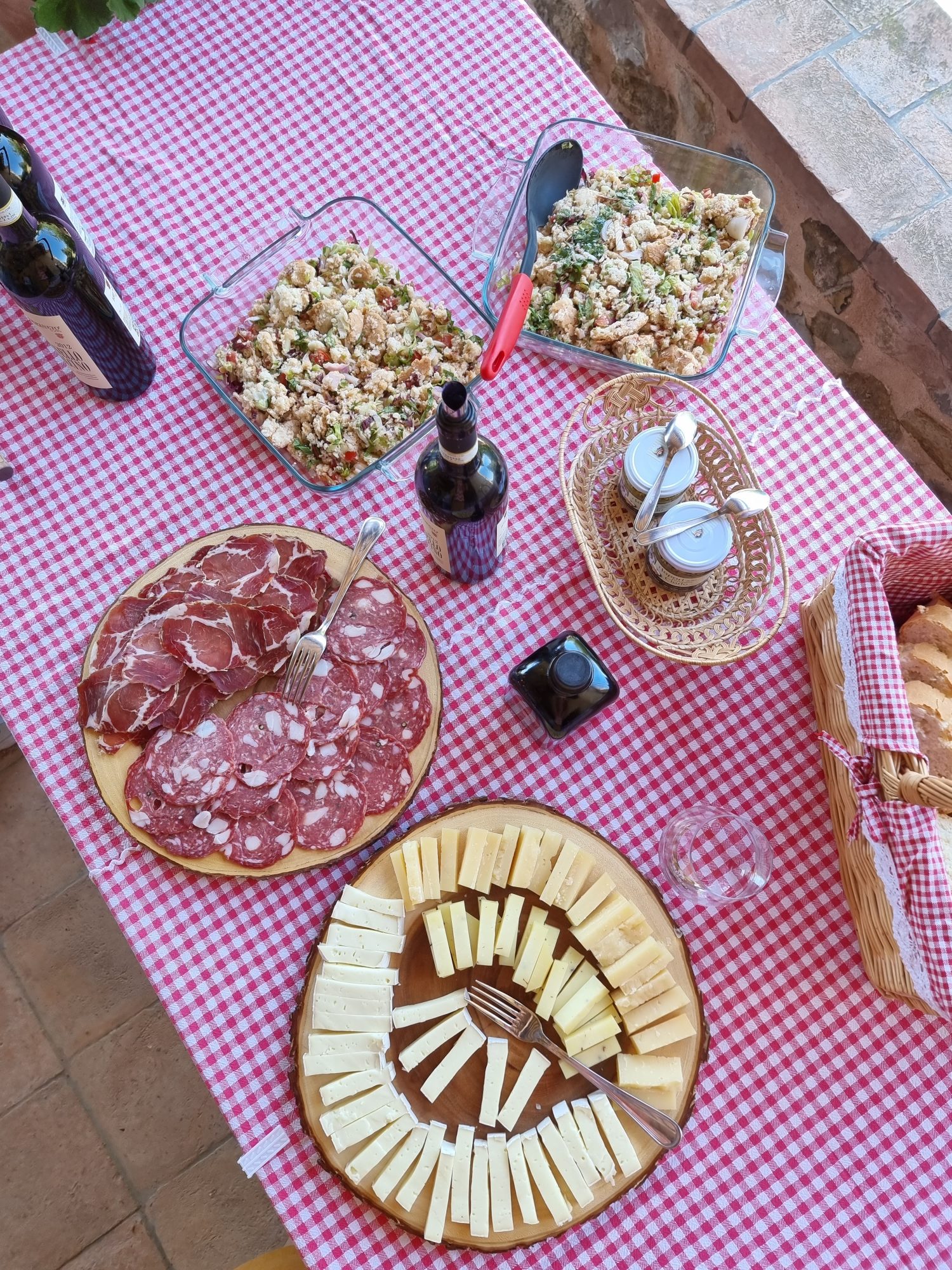 Toscana - Degustazione di brunello a Montalcino