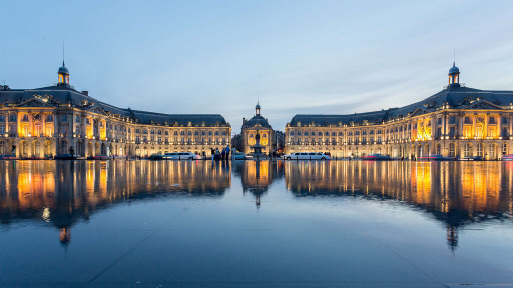 Bordeaux - Place de la Bourse e il Miroir d'eau