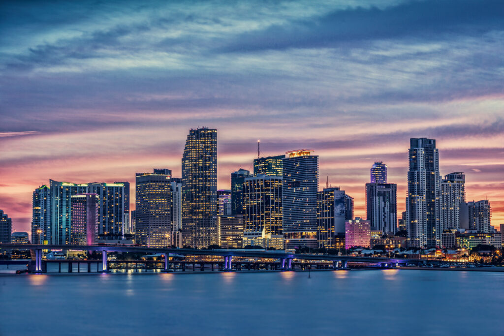 Panoramica di Miami Beach al tramonto