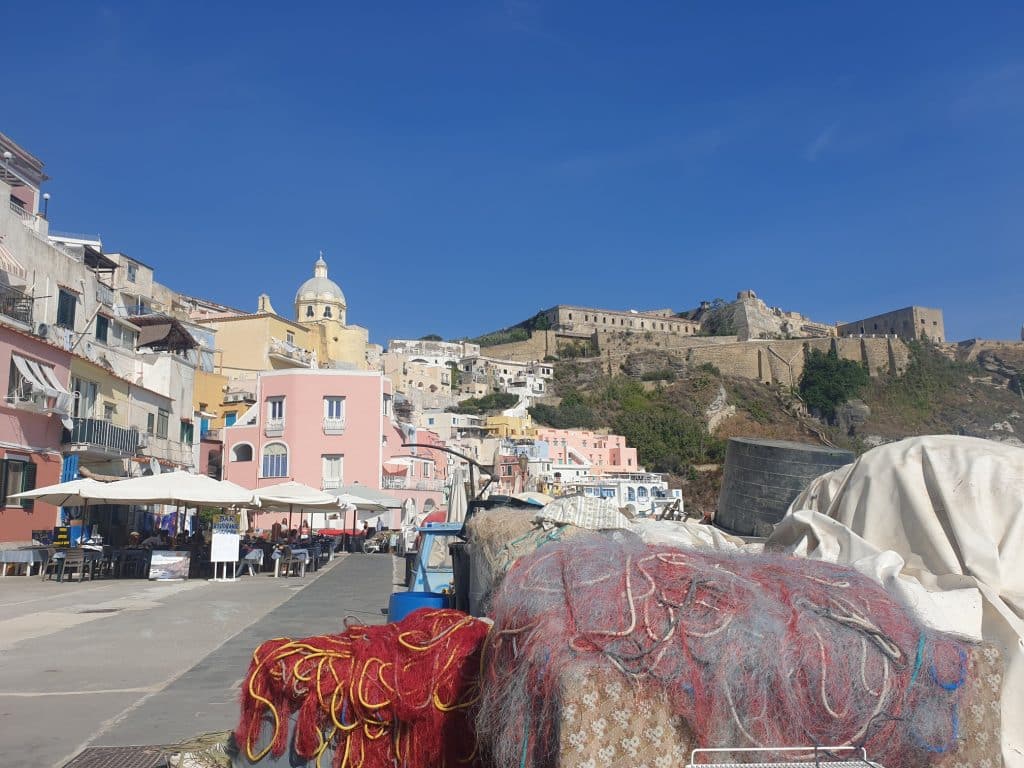 Procida - Molo della Corricella