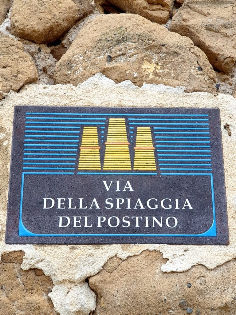 Procida - La spiaggia de "Il Postino"
