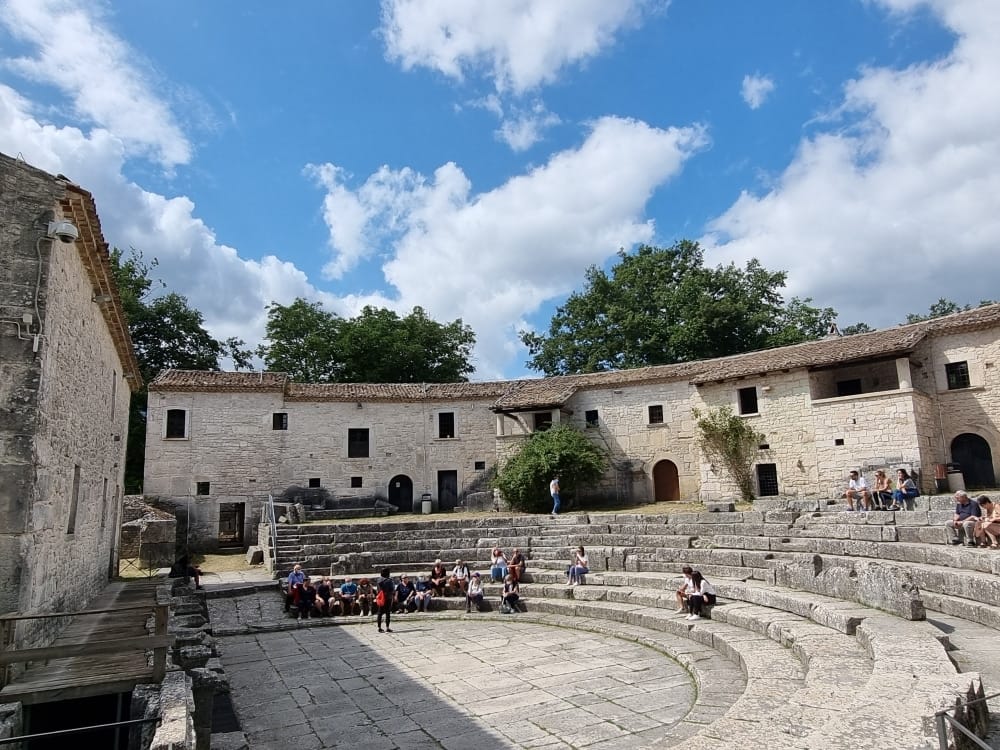 Molise - Teatro di Sepino