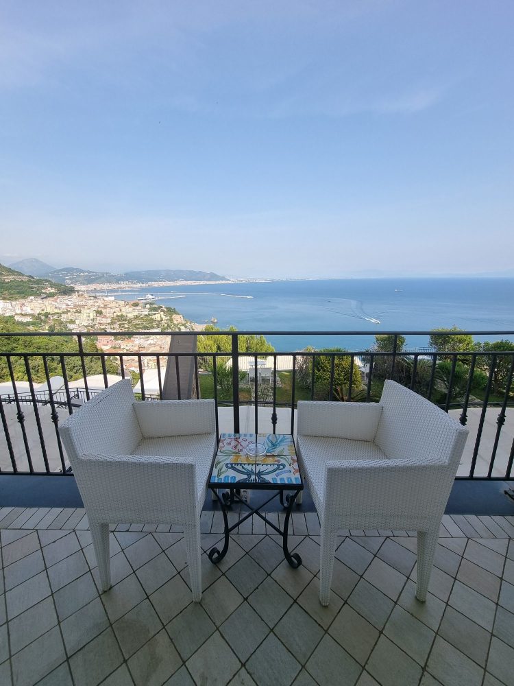 Vietri sul Mare - Balcone della camera con vista