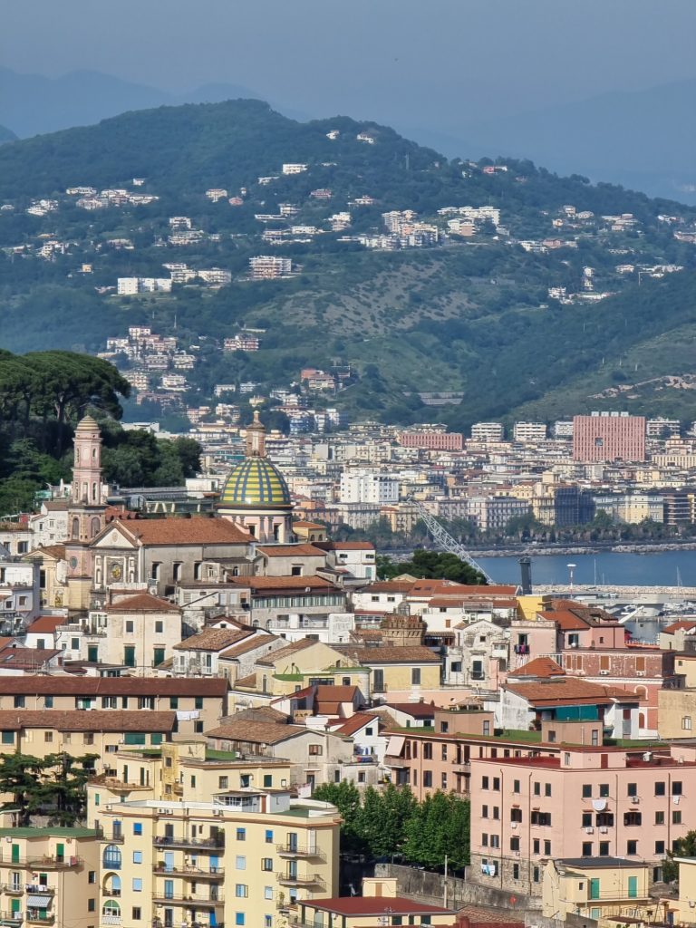 Vietri sul Mare e la Chiesa di San Giovanni Battista