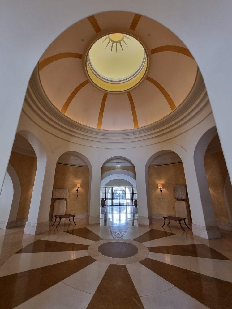 Anassa Hotel