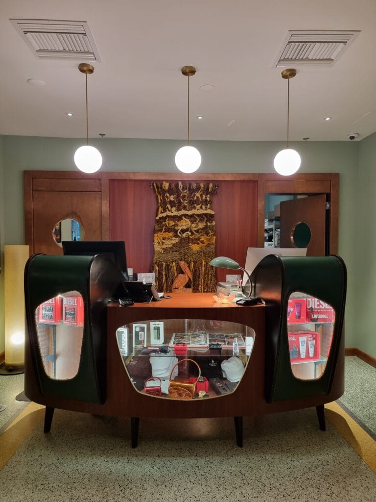Reception del Pelican Hotel a Miami Beach