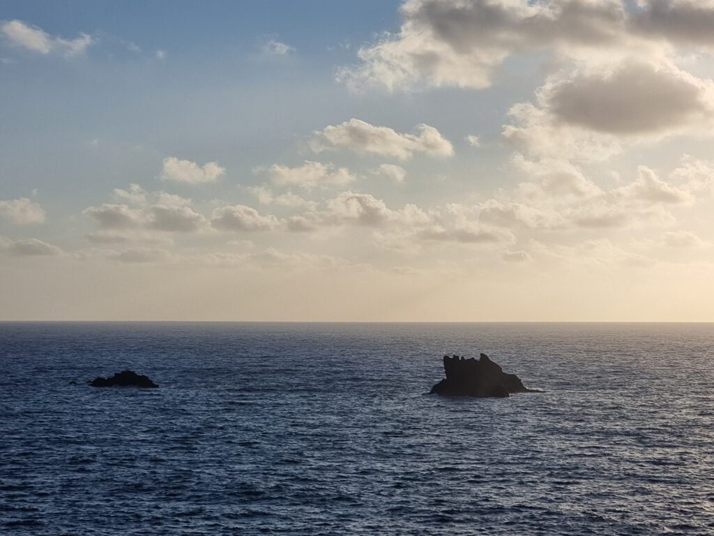 Il gigante sdraiato di Punta Eolo a Ventotene