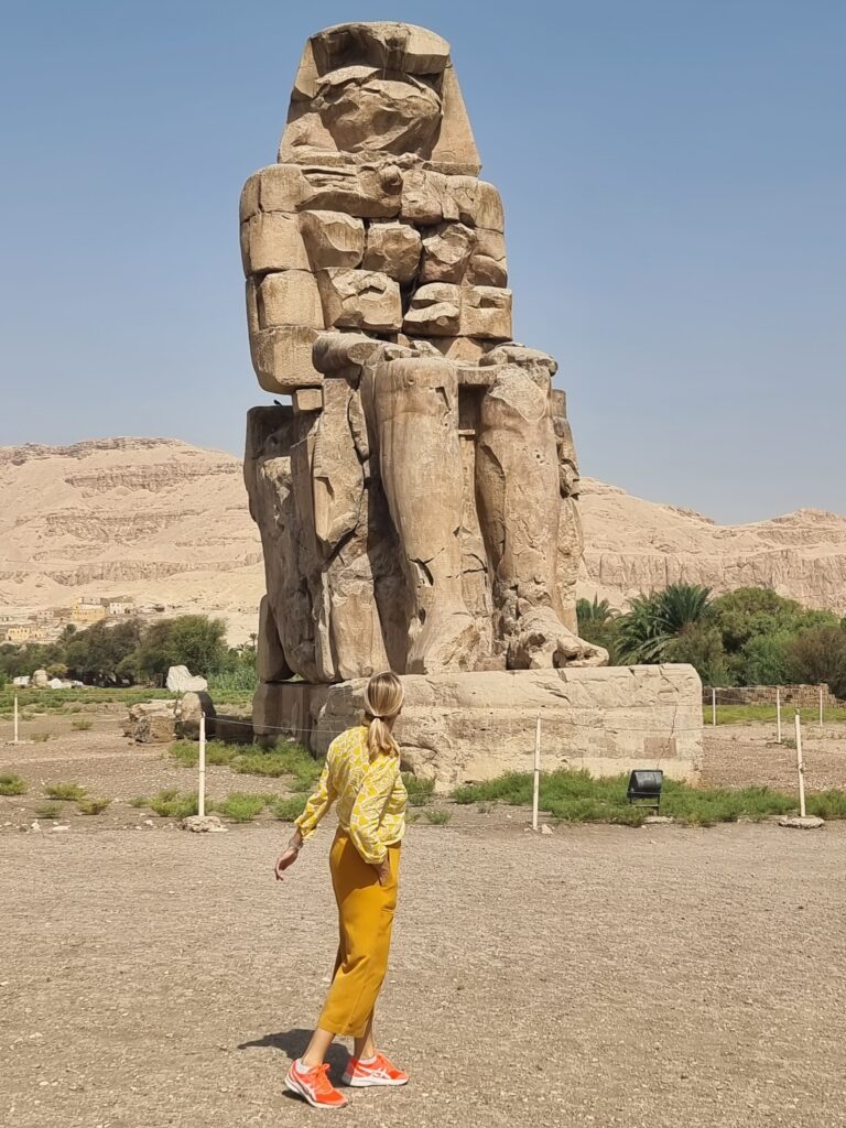Uno dei colossi di Memnone