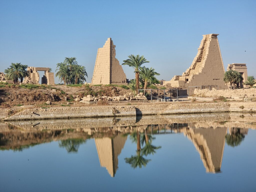Il lago sacro di Karnak