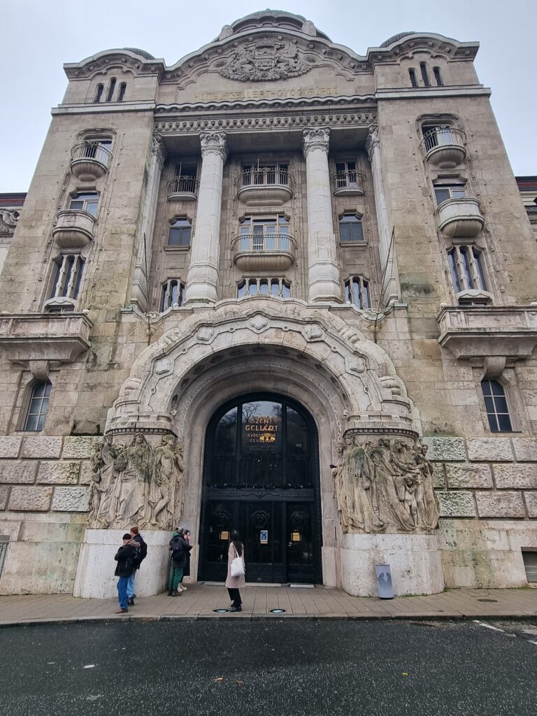 Budapest: esterni Terme Gellert