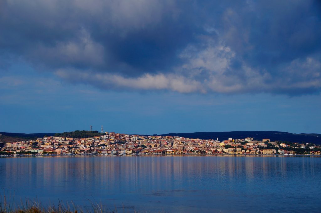 Sant'Antioco vista dall'isola madre