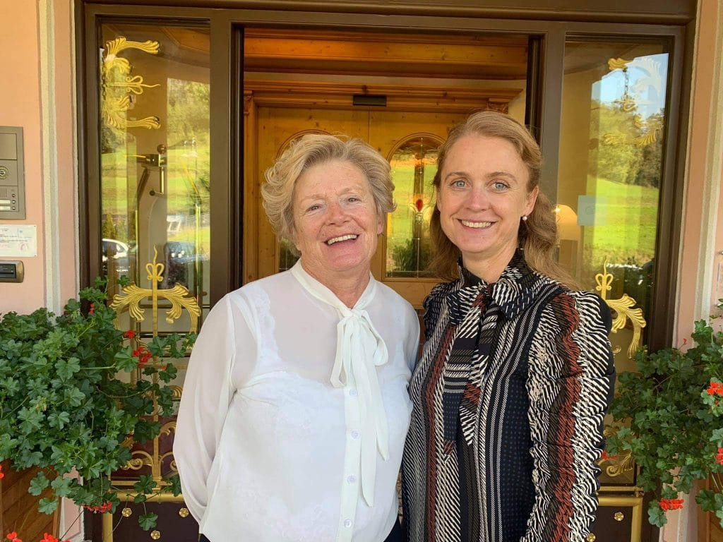 Ciampedie Luxury Alpine Spa Hotel - Mariella Canal e la figlia Alessandra Peretti