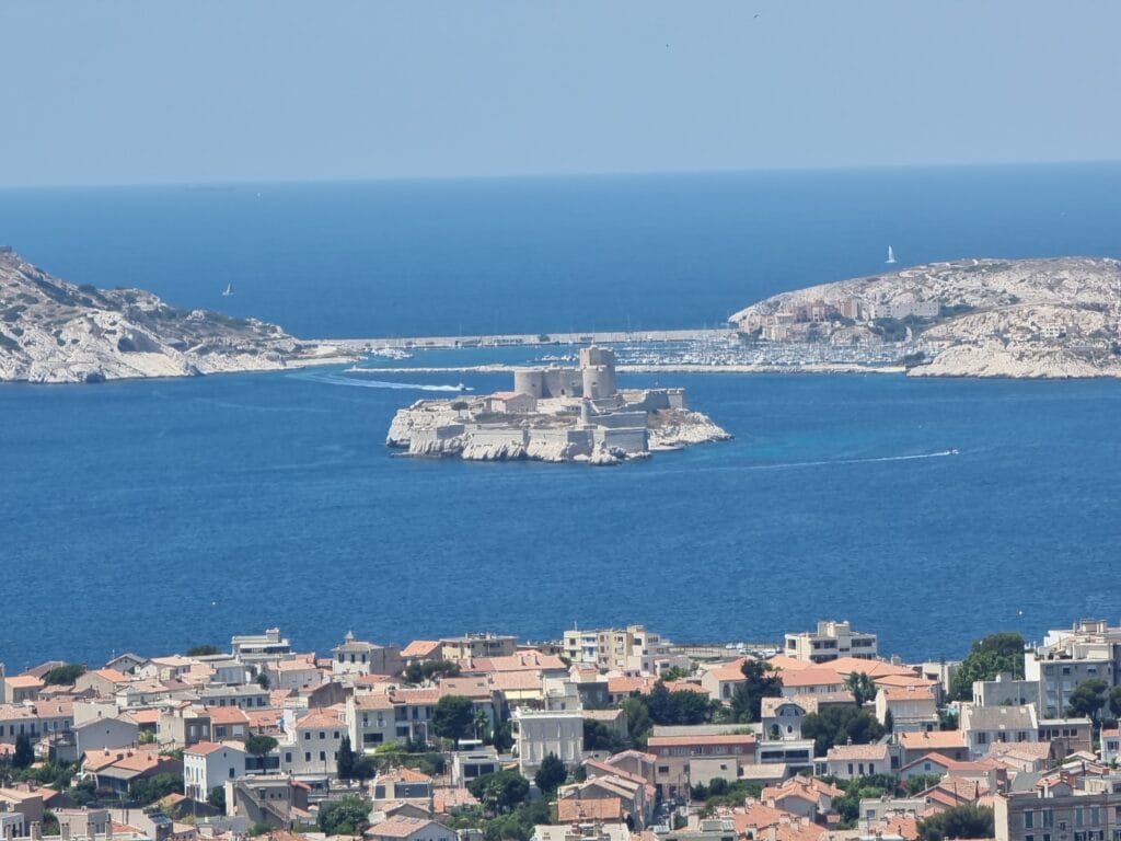Le isole Frioul da Notre Dame de La Garde