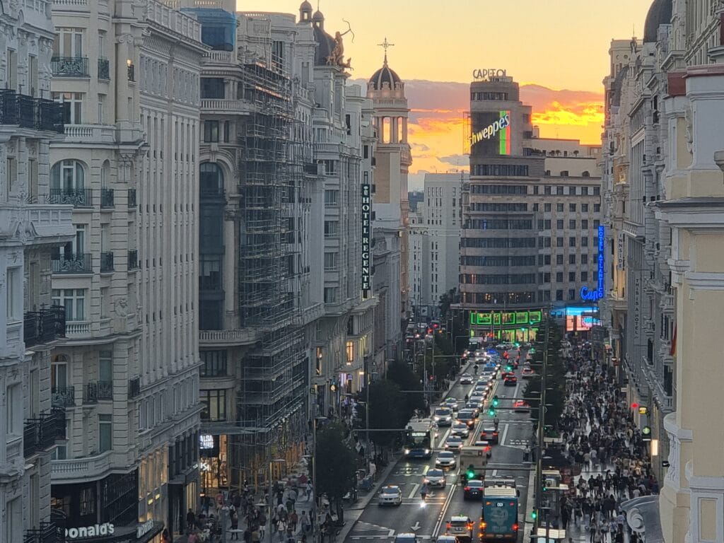 Madrid: la Gran Vìa dalla terrazza dell'Hotel Brach