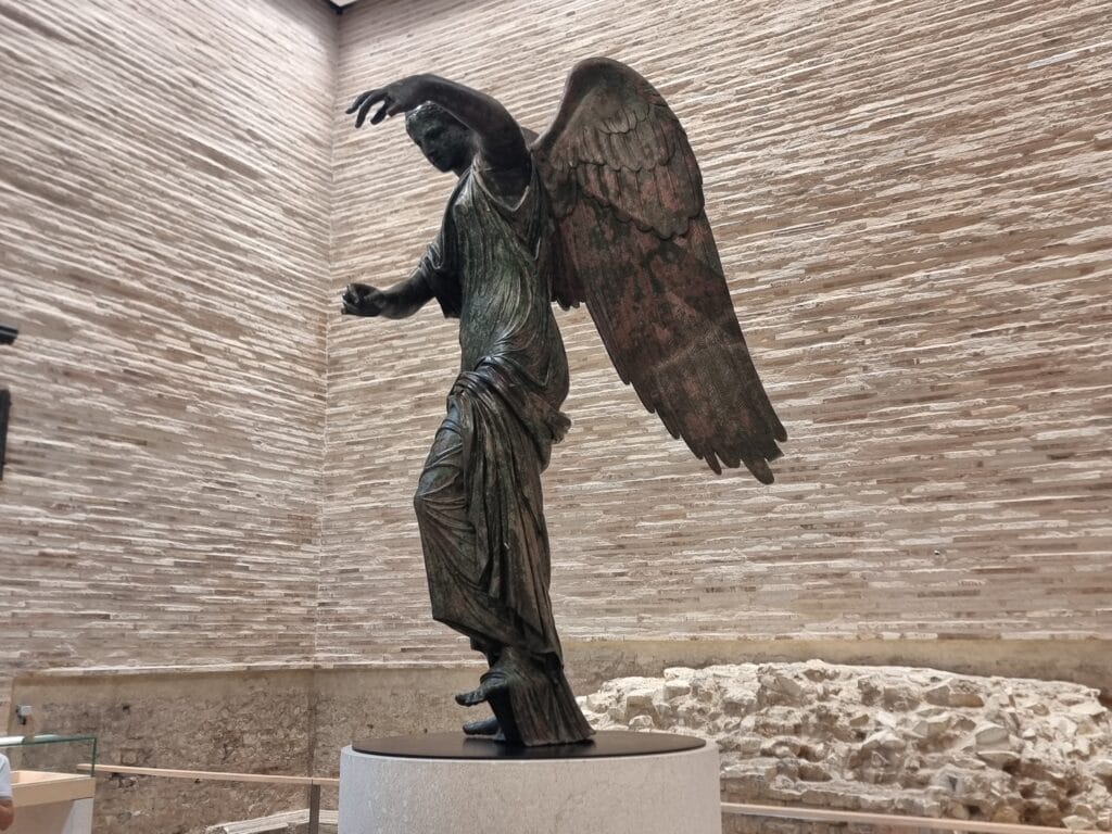 Brescia - La Vittoria Alata al Museo Archeologico