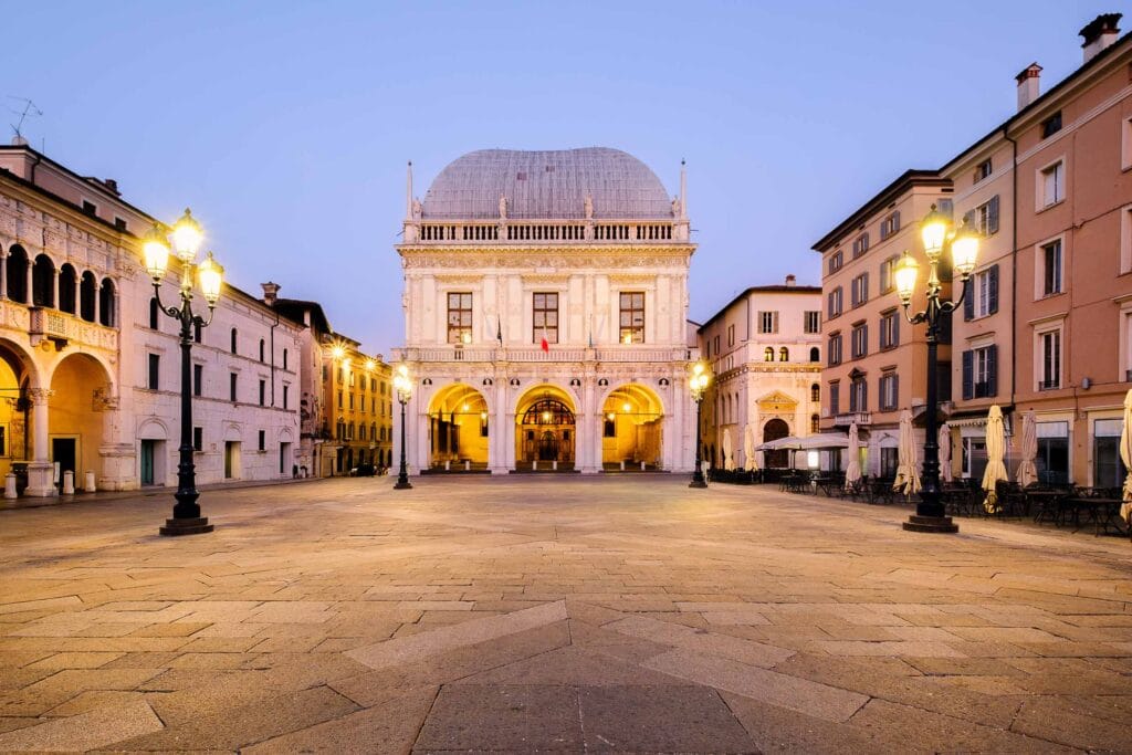 Piazza della Loggia a Brescia
