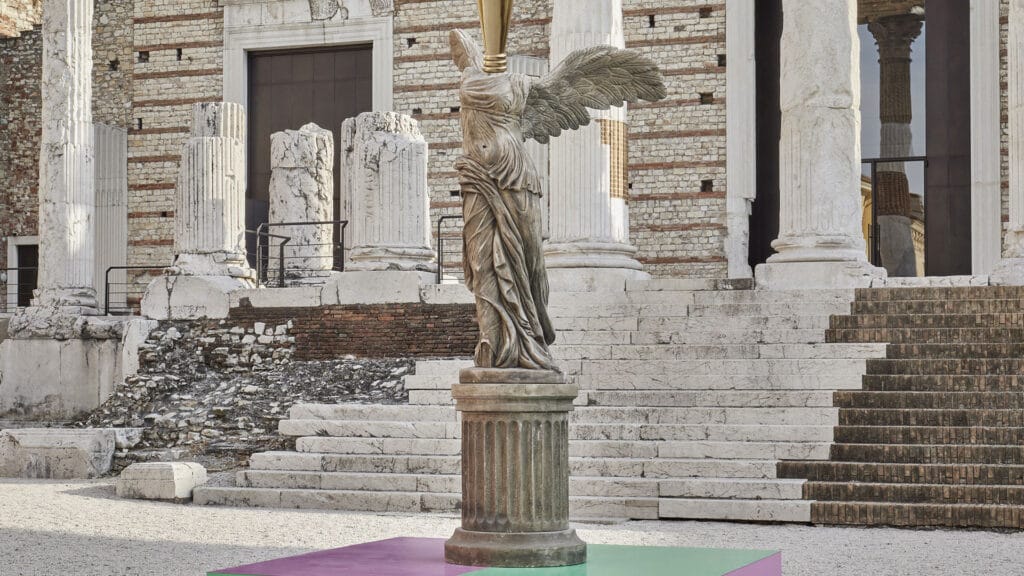 Palcoscenici archeologici: le opere di Francesco Vezzoli
