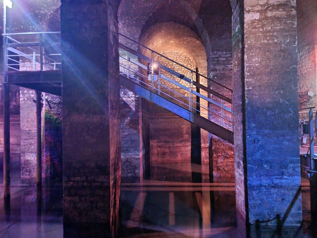 Interni del Cisternone Romano a Formia