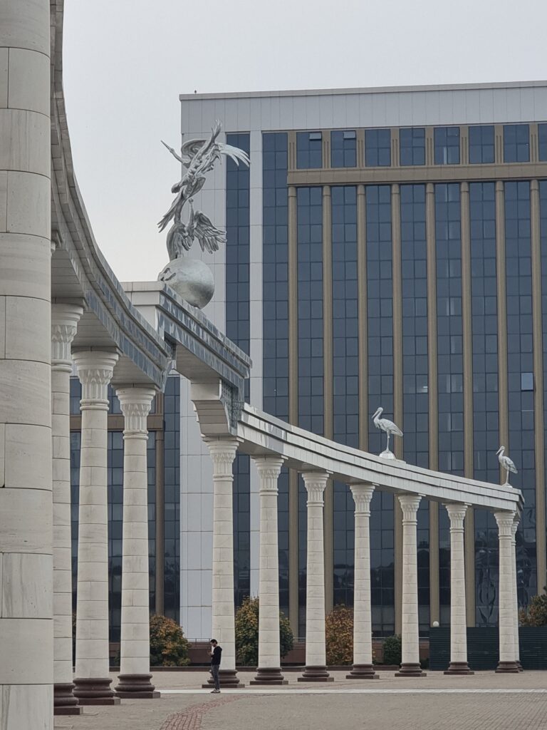 Piazza dell'Indipendenza a Tashkent