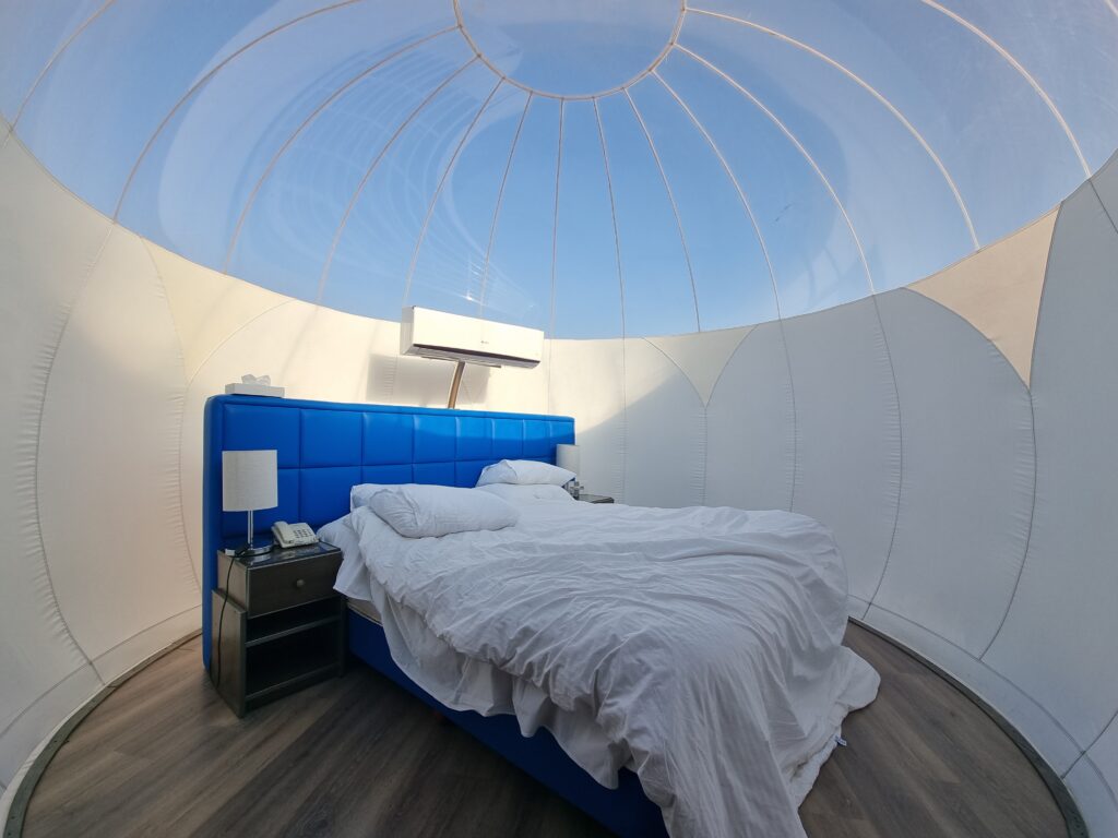 Interni di una Bubble room al Luxotel