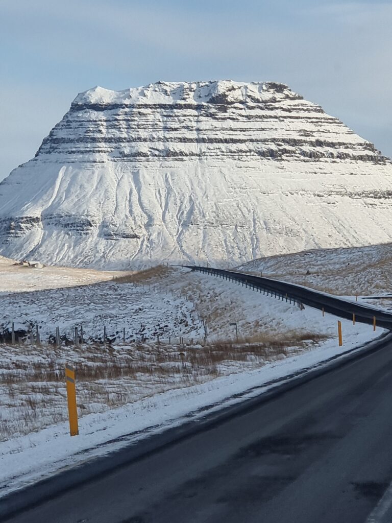 Le strade islandesi d'inverno