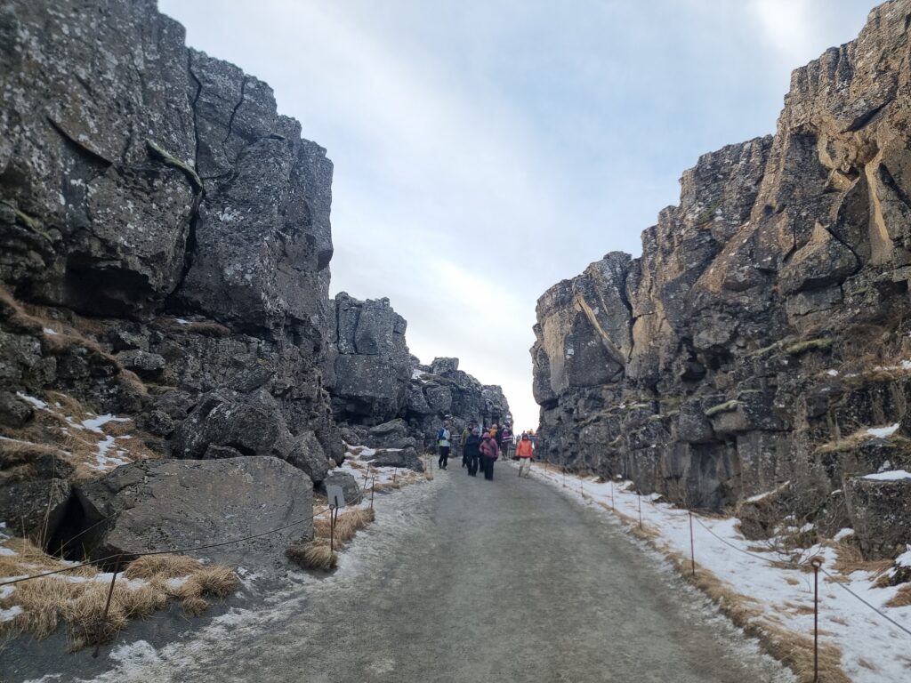 Almannagja,punto di contatto delle due placche tettoniche