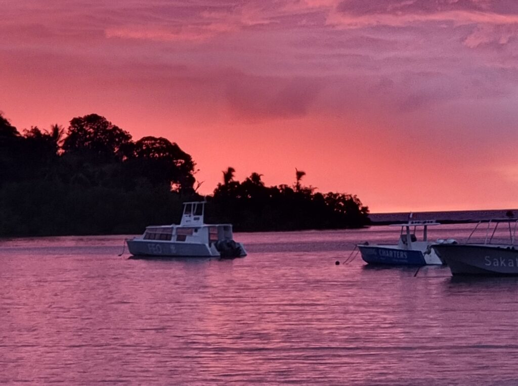 Tramonto senza filtro a Nosy Be
