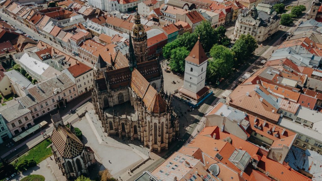 Kosice e la Cattedrale di Santa Elisabetta (courtesy Tourist Board)