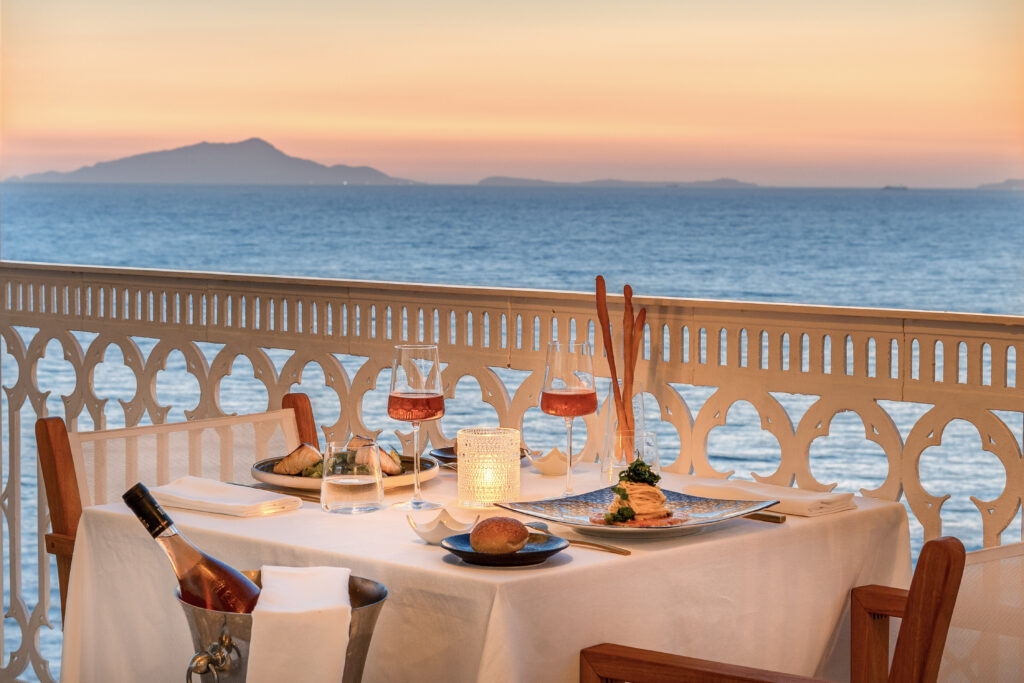 Il Vesuvio Panoramic Restaurant (courtesy)